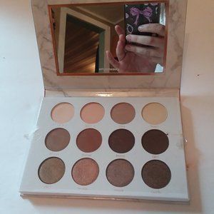 Soiree Diaries Eyeshadow Palette